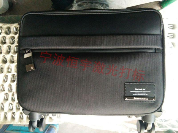 標(biāo)牌銘牌鐳射加工