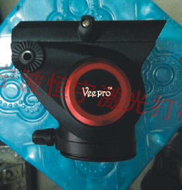 五金產品laser刻字